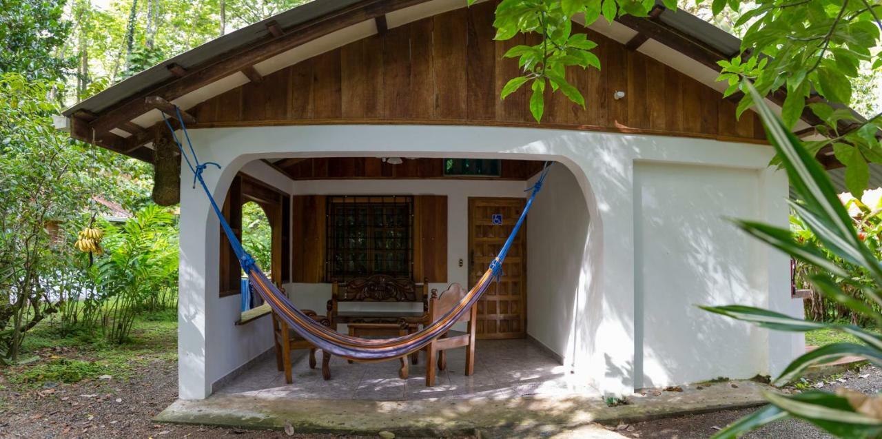 Cabinas Iguana Cahuita Zewnętrze zdjęcie